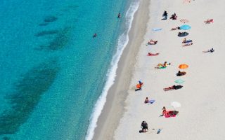 o que fazer na caitanos praia: um guia para turistas